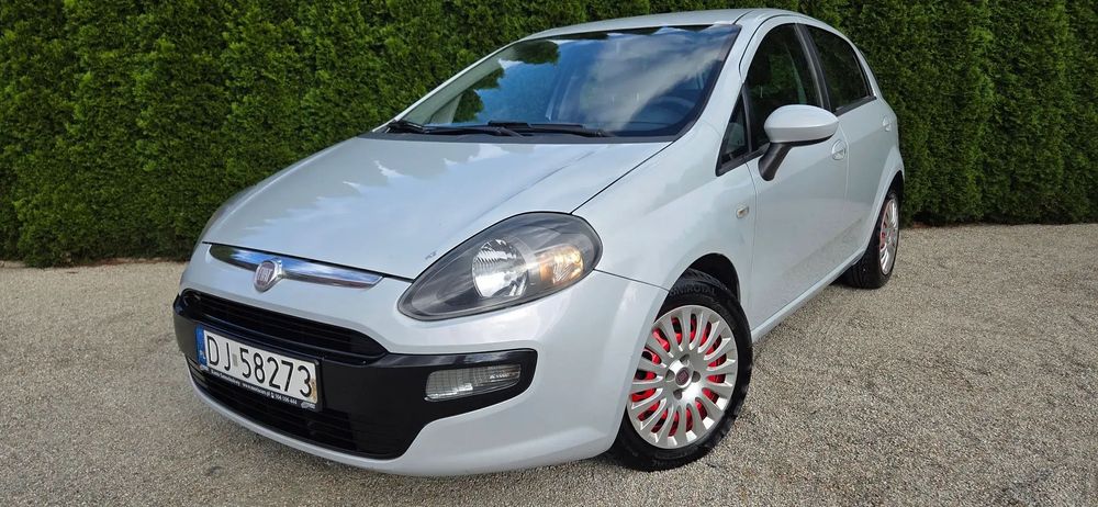 Fiat Punto Evo Salon Polska z fabryczną INSTALACJĄ GAZOWĄ ( butla ważna do 2031r )