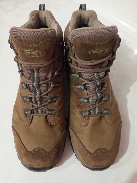 Ботинки Meindl gore-tex  42 размер