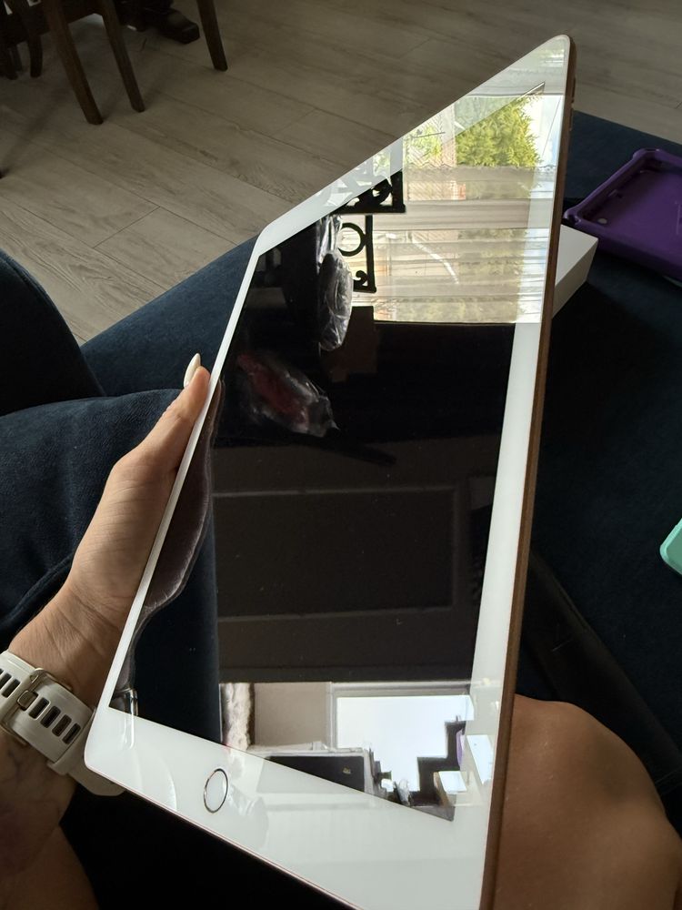 Ipad 7 th generation wifi 34 gb