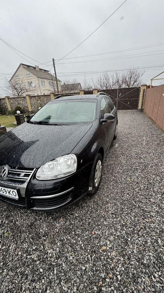 Volkswagen Golf 2007 1.6 benz 239 t. km