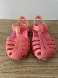 Sandaly crocs c8