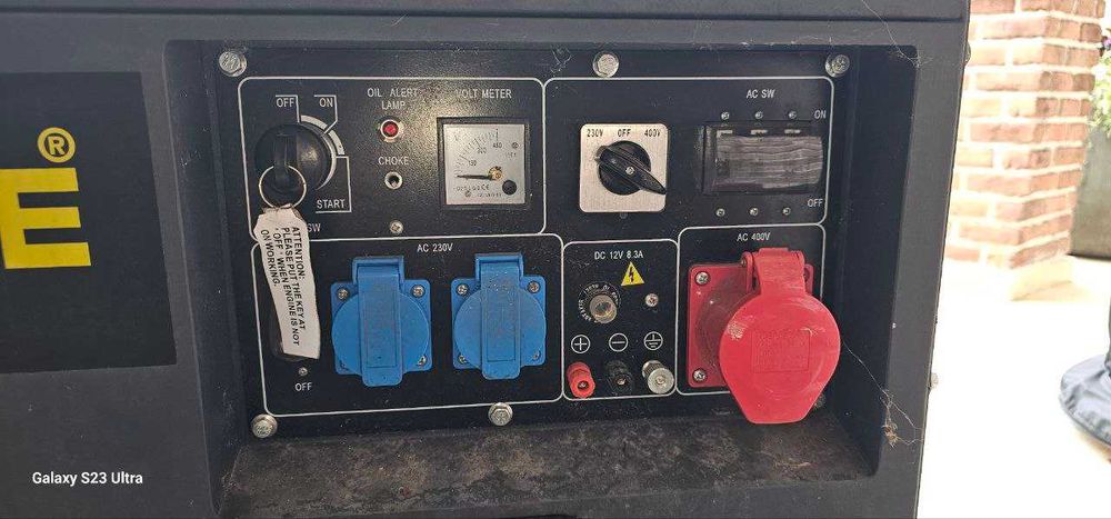 Трифазний генератор, номінальна потужність - 5,0 кВт