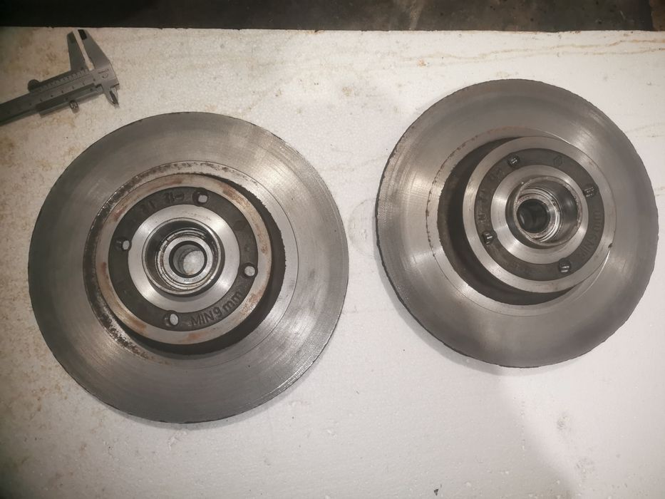 Продам тормозні диски меган 2