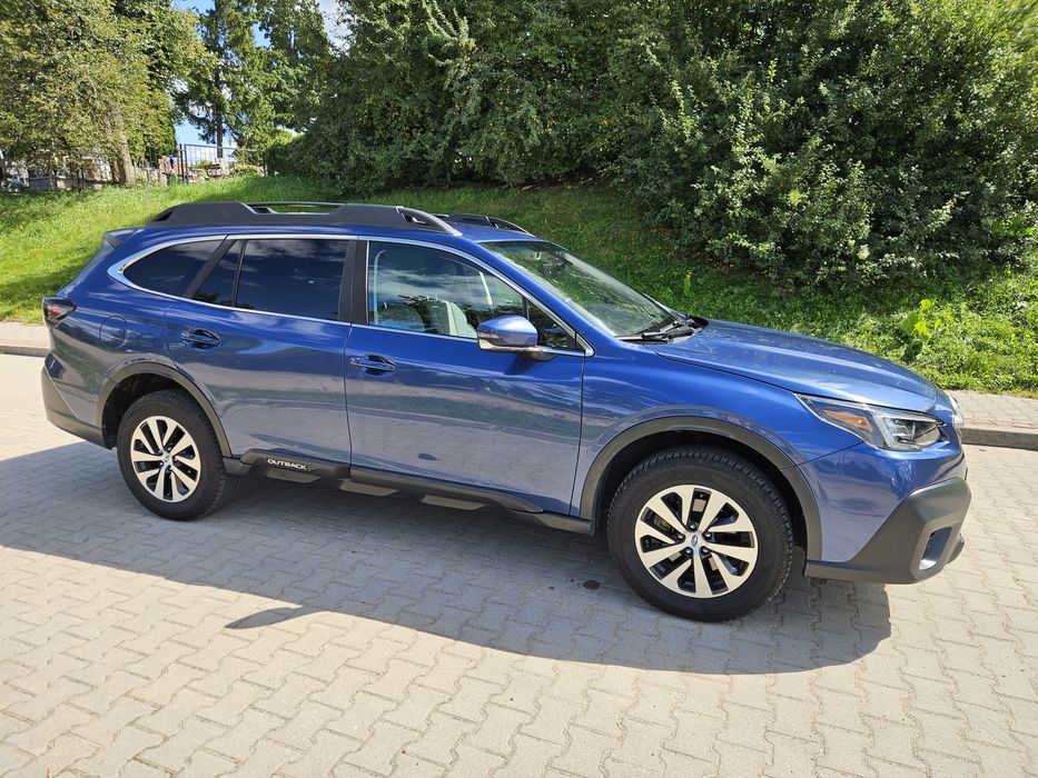 Subaru Outback 2.5 benz. 2021r.