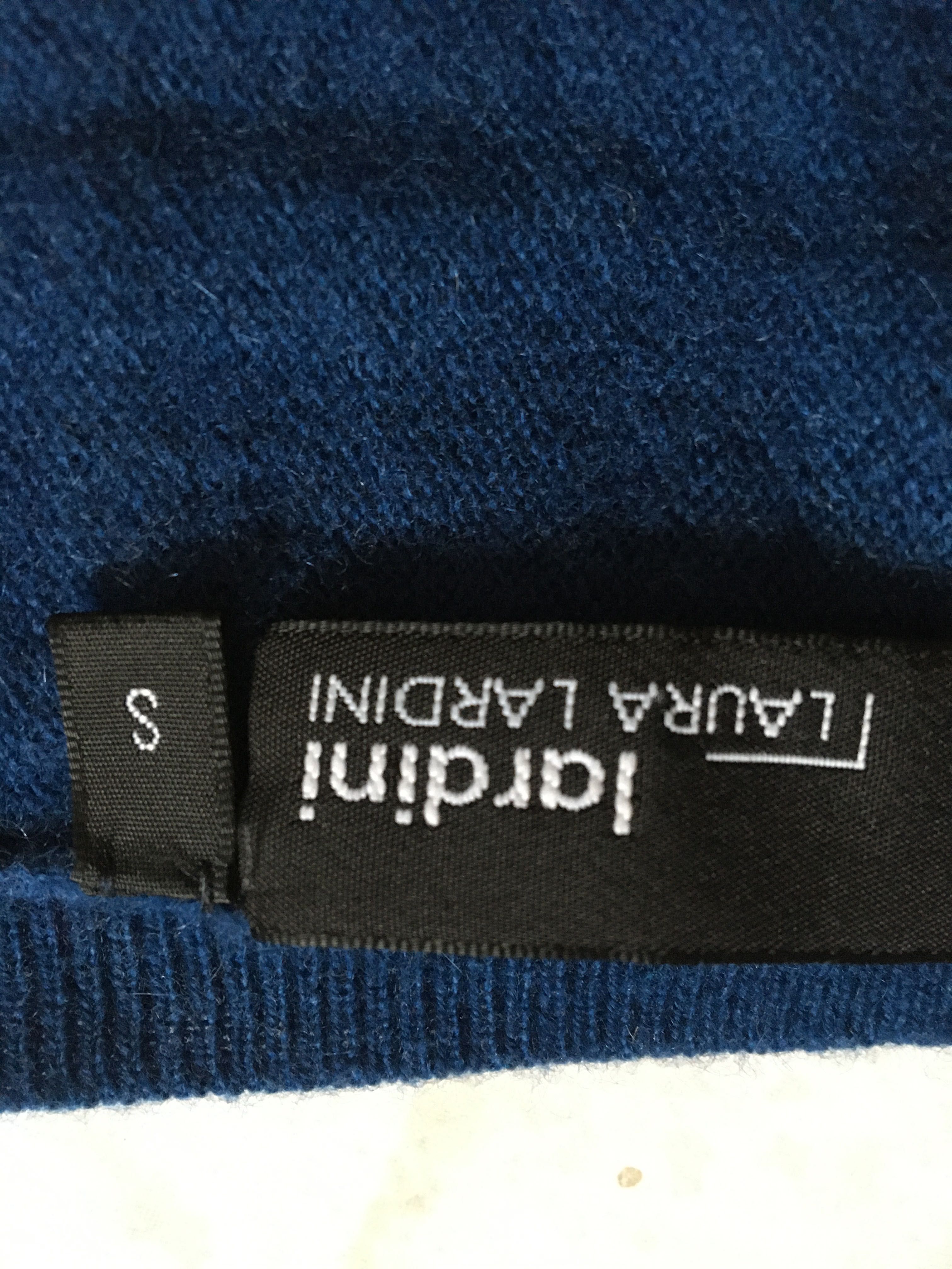Sweter z wełny i kaszmiru