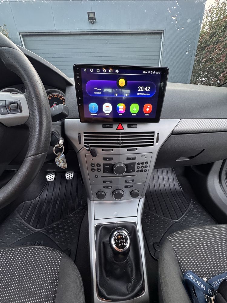 Opel Astra GTC 1.9