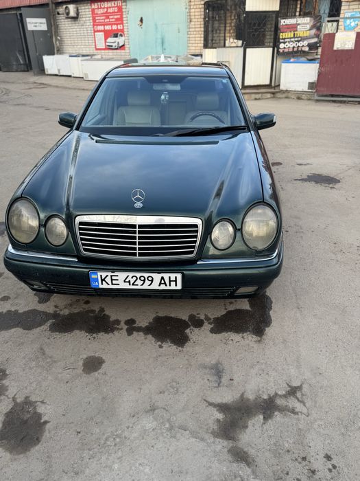 Mercedes W210 E430 1997