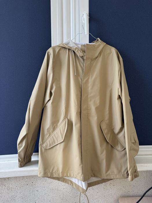 Дощовик Rains Fishtail Jacket бежевий М
