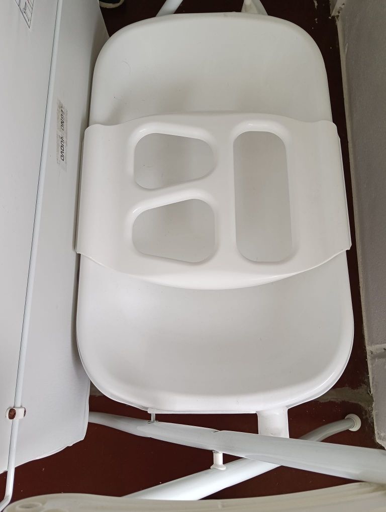 Venda de muda fraldas completo como novo