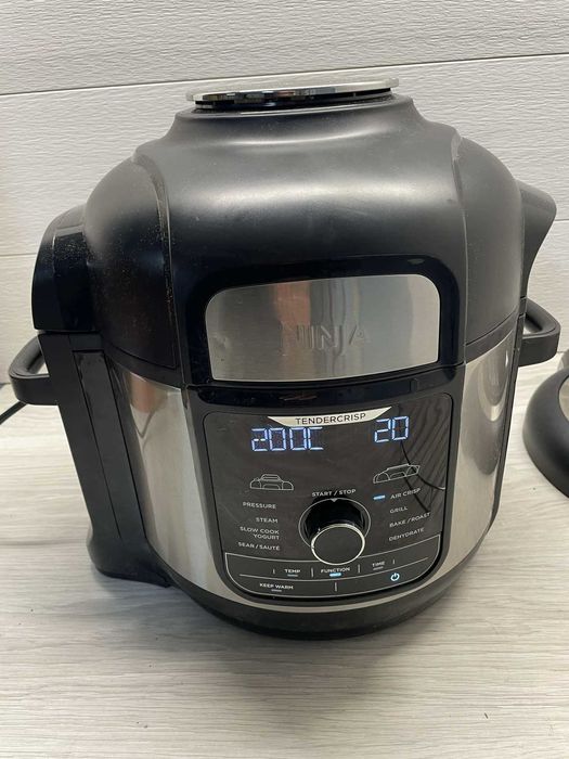 Multicooker wielofunkcyjna Ninja Foodi MAX OP500EU czarna 1460 W