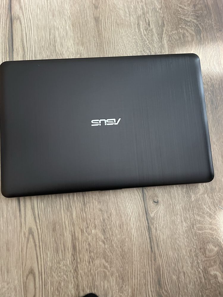 Продам ноут бук Asus