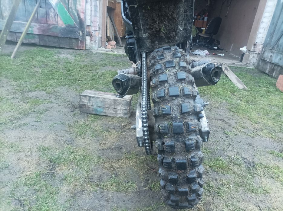 Cross Suzuki 600