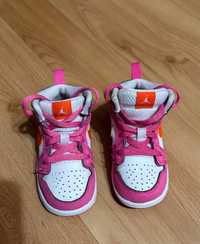 дитячі кросівки Nike Air Jordan 1