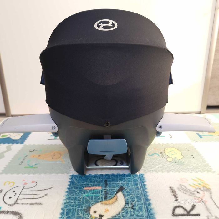 Cybex aton 5 0-13kg r44 + adapter adamex/04