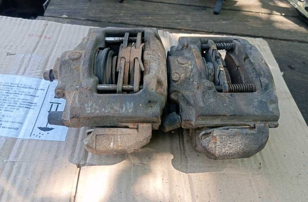 Супорт Opel record omega A диск барабани кадет аскона