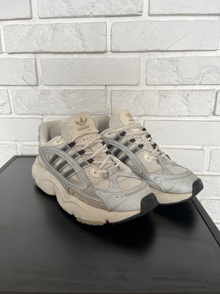 Snekersy niskie adidas damskie  38 rozm