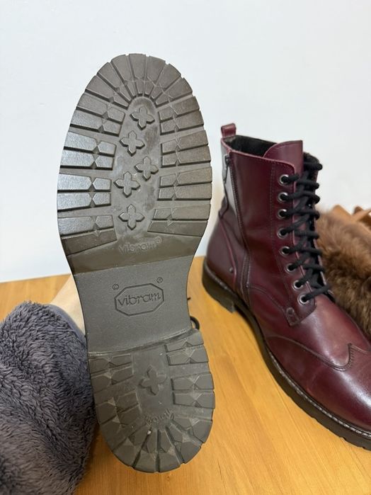 Шкіряні жіночі черевики, підошва Vibram. Розмір 42 (27,5 см).