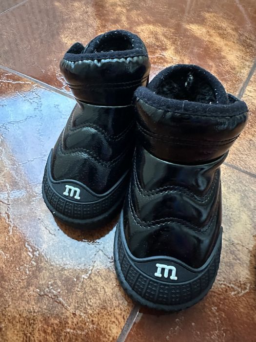 Угги осінь-зима розмір 22