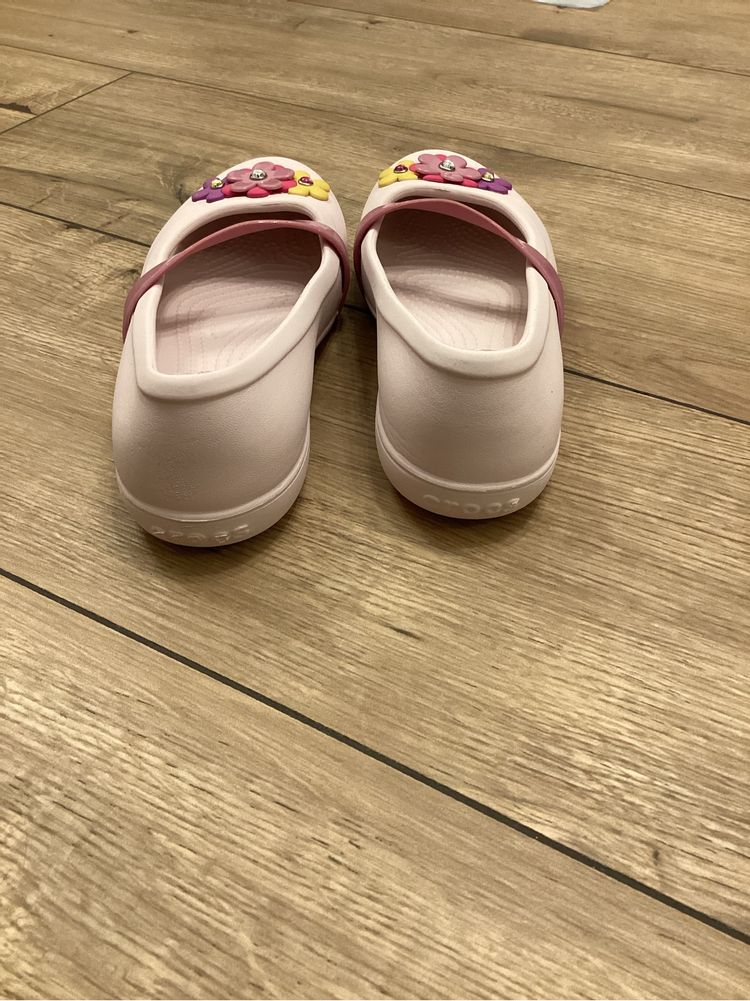 Crocs baleriny Charm Flat Kids J3 34-35