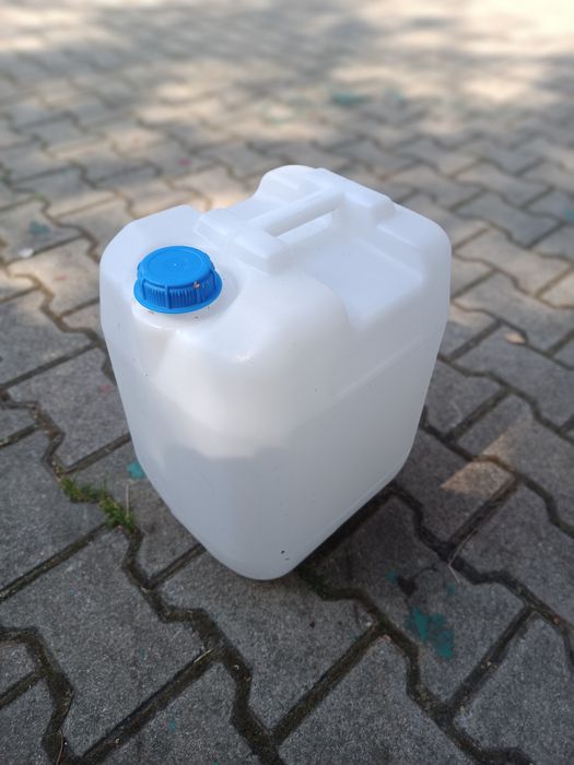 Bańka 20L kanister pojemnik paliwo do kampera 20 litrów