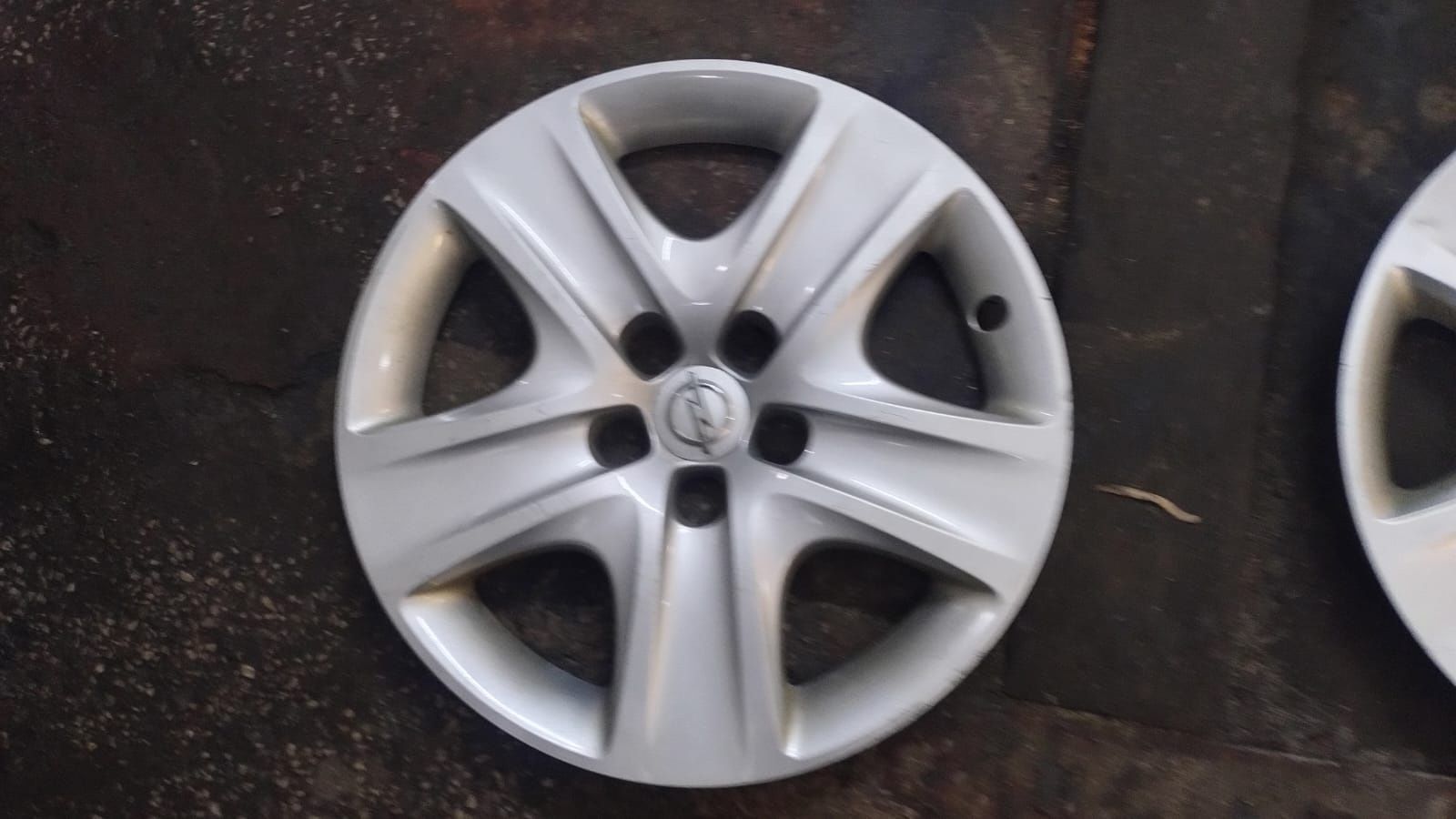 Felgi kola kolpaki strukturalne 17   5x115 Opel Astra j GTC Ch