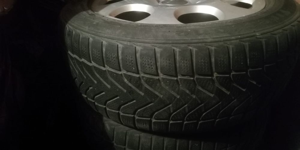 Opony zimowe i felgi R16 Audi A6 C5
