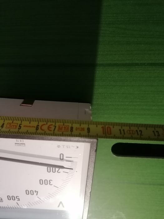 Voltomierz model EA19