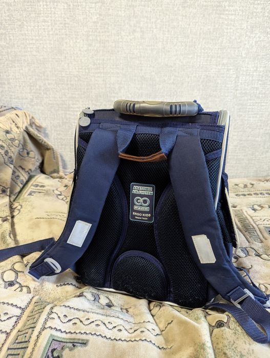 Каркасний ортопедичний рюкзак Go Pac для початкових класів