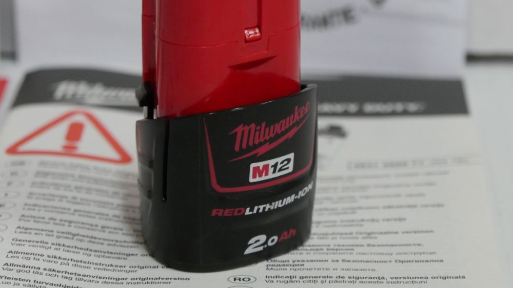 MILWAUKEE bateria 12v 2Ah akumulator wkretarka klucz pila