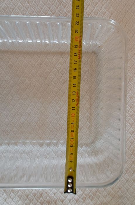 Assadeira em vidro 23x30cm