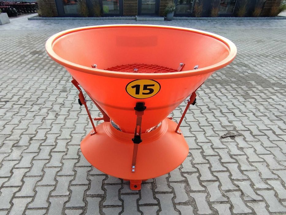 Piaskarka Drogowa Komunalna 200 - 500 L – posypywarka do piasku soli