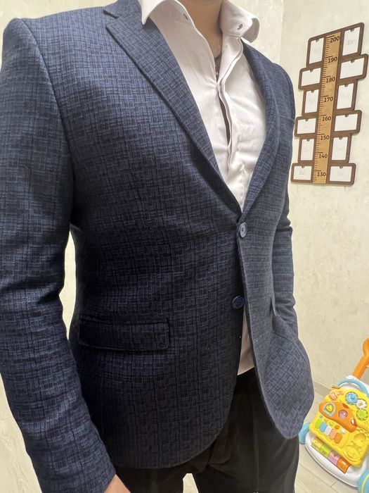 Продам чрловічий піджак