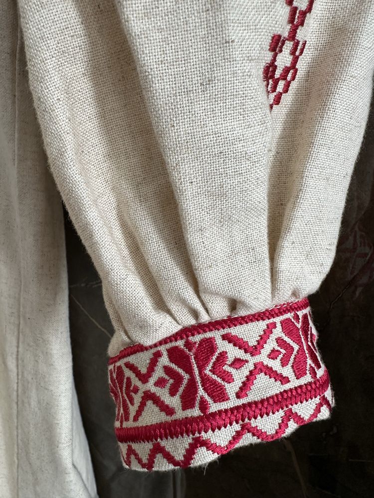 Вишиванка, довга вишита сорочка, розмір L