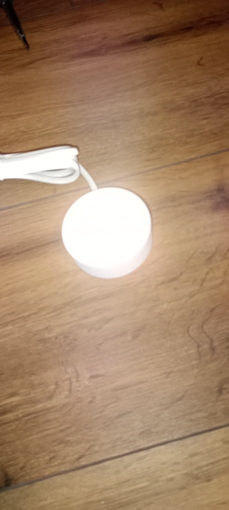 Lampka podszafkowa biała