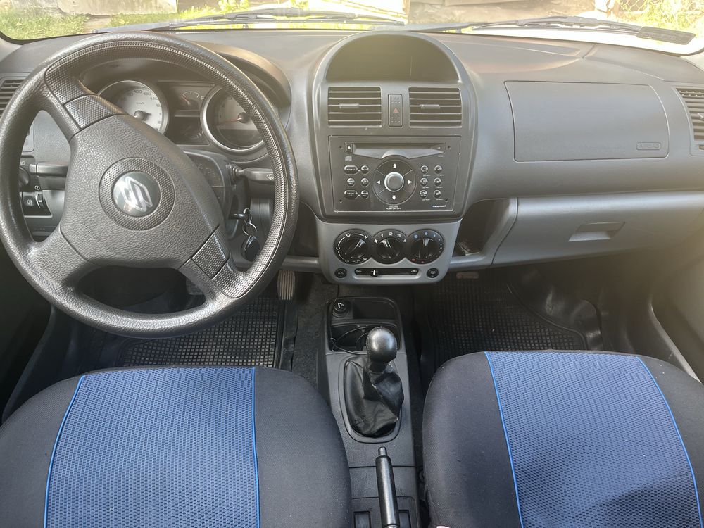 Suzuki Ignis 2004r 1.3