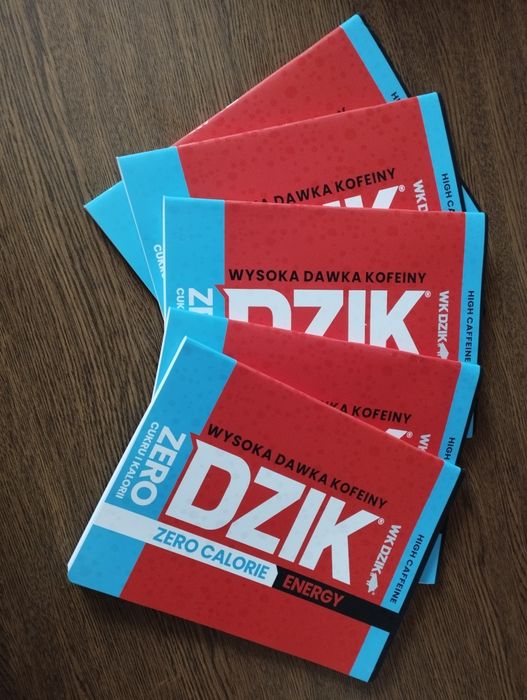 Komplet zeszytów nowe zeszyty zeszyt w kratkę a4