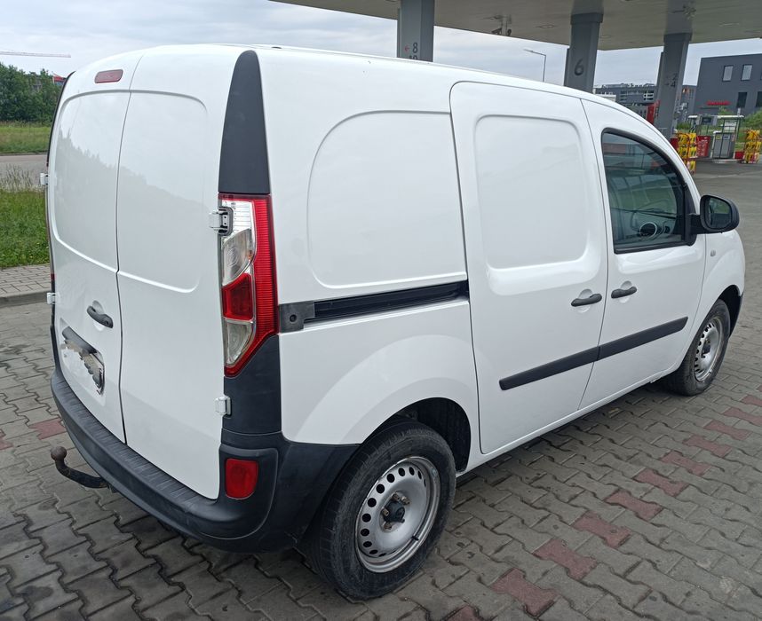 Wypożyczalnia Bus Renault Kangoo 3 osobowy+paka wynajem pickup van