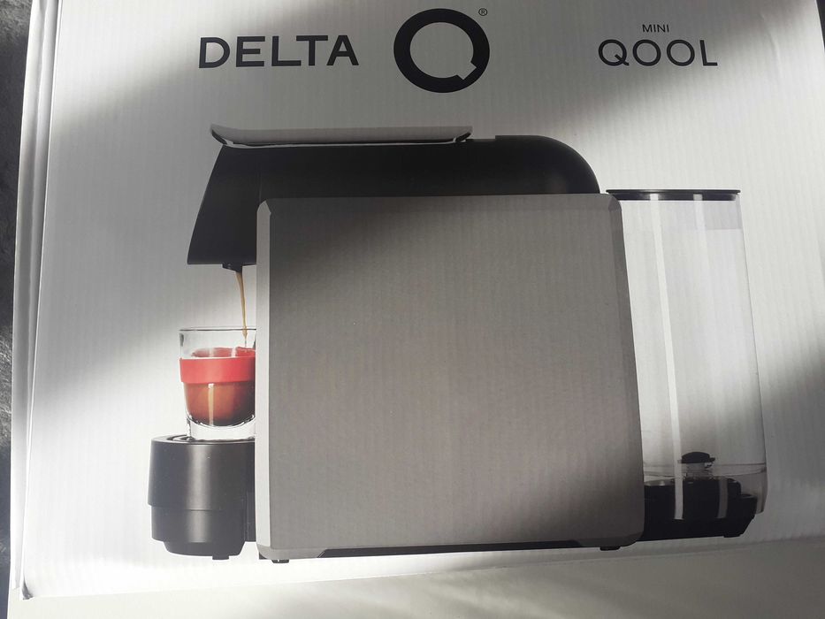 Máquina de café Expresso DELTA Q Mini Qool