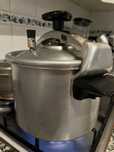Panela de pressao grande