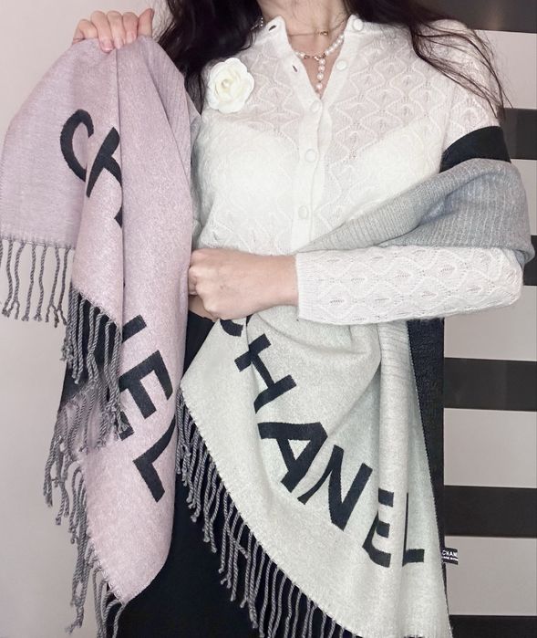 Kaszmirowy szal w stylu Cha nel