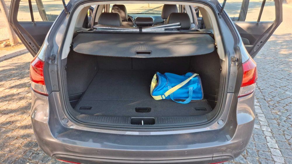 Chevrolet Cruze SW 1.7 VCDi LTZ