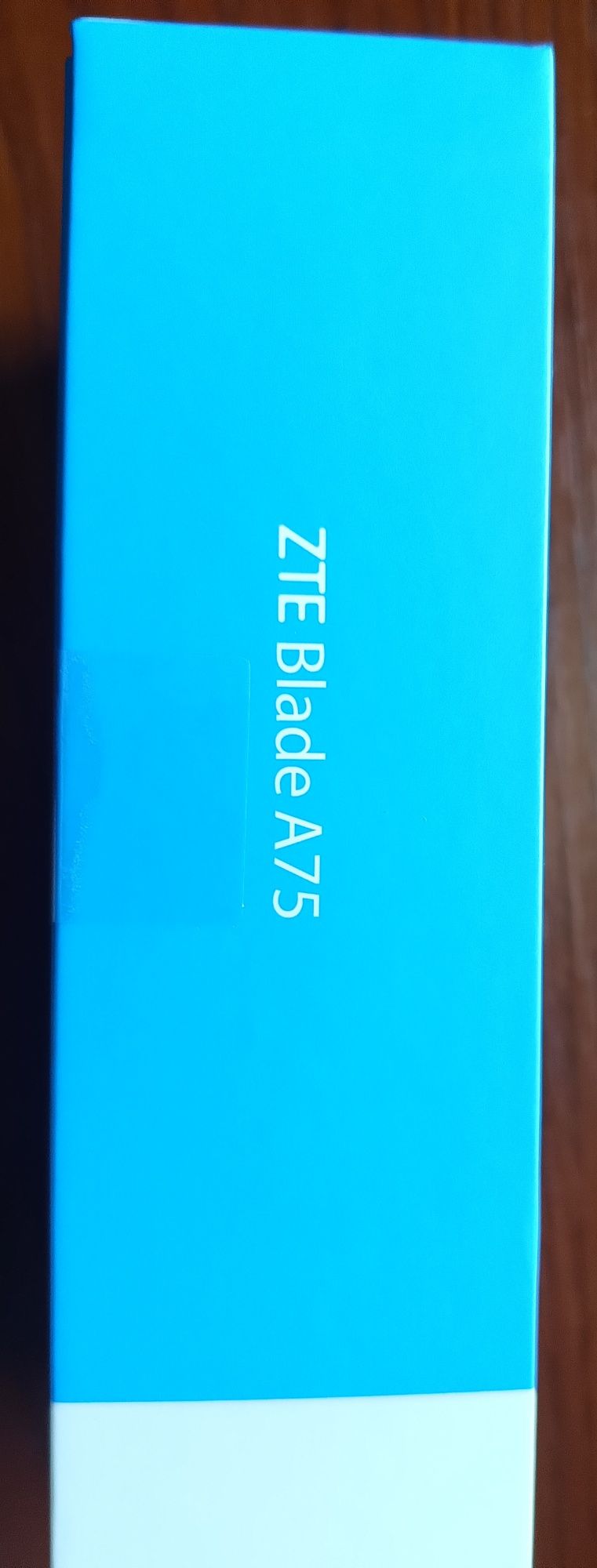 Smartfon ZTE Blade A75