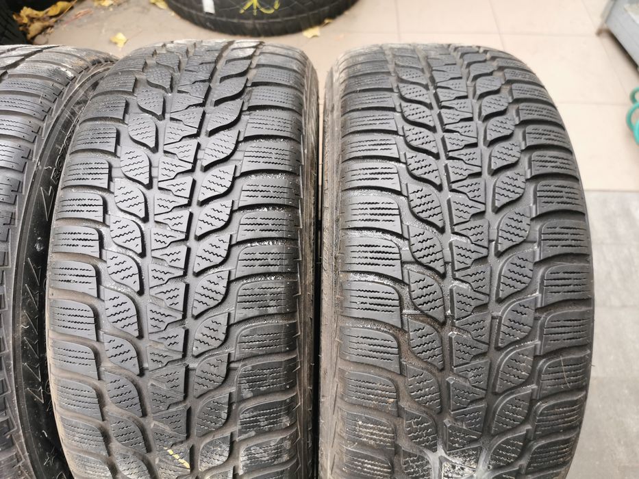 Зимняя резина 225/45 R17 Bridgestone Blizzak Runflat