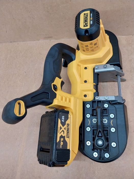 DeWalt DCS371 Piła Taśmowa Pilarka 63x63mm Brushless 5.0Ah 2023r