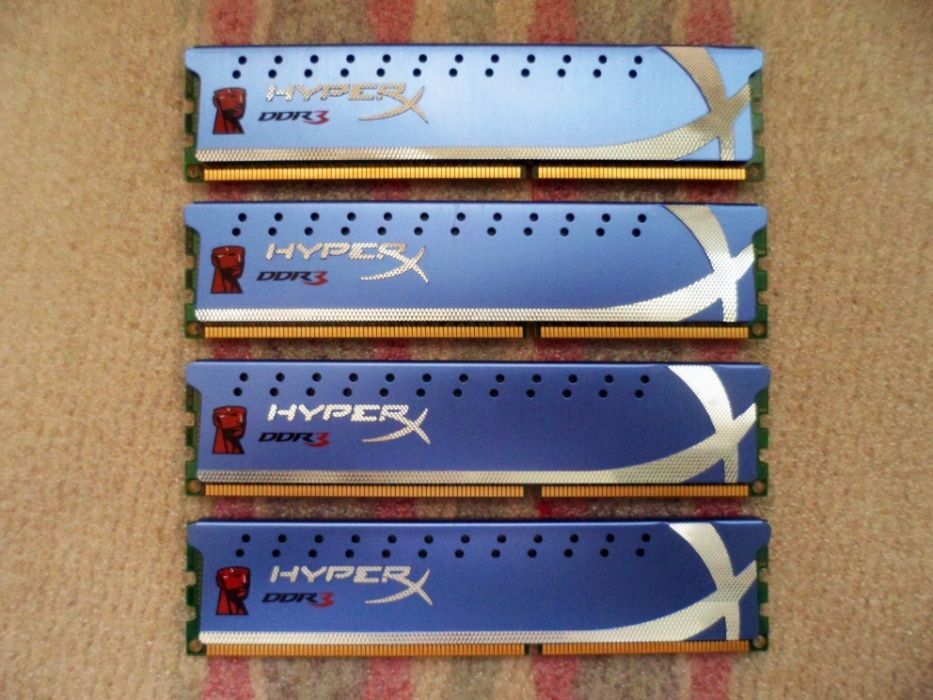Оперативна пам'ять DDR3 Kingston 8Gb 4x2Gb 1600 MHz