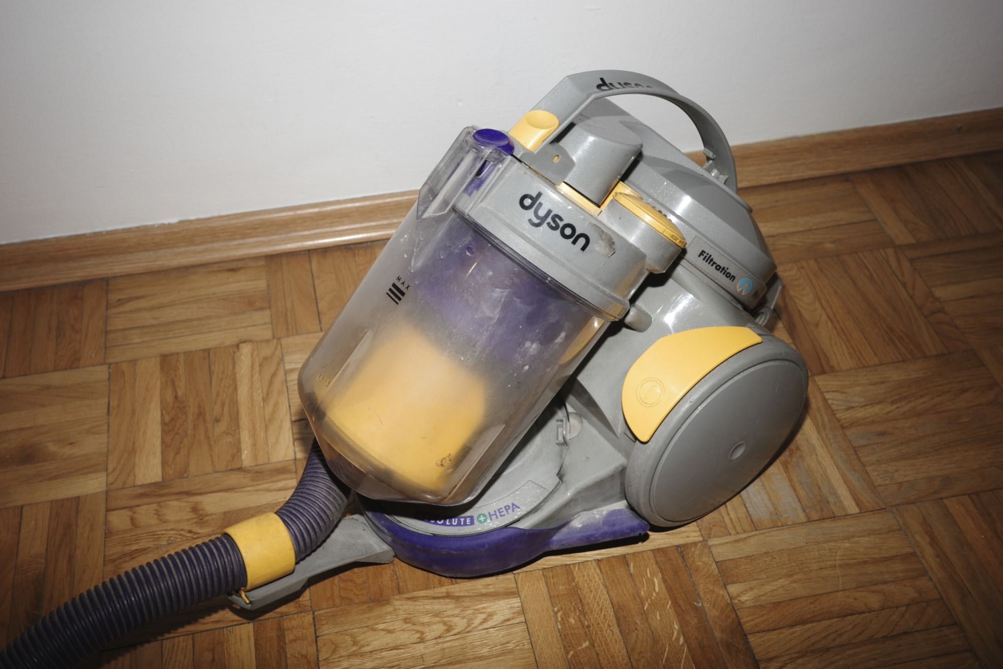 odkurzacz dyson DC05