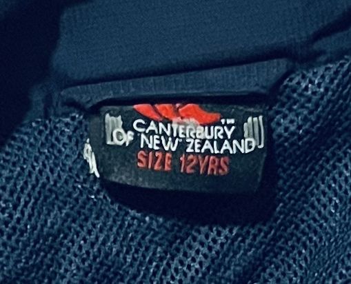 Курточка - вітровка (анорак) на 12 років