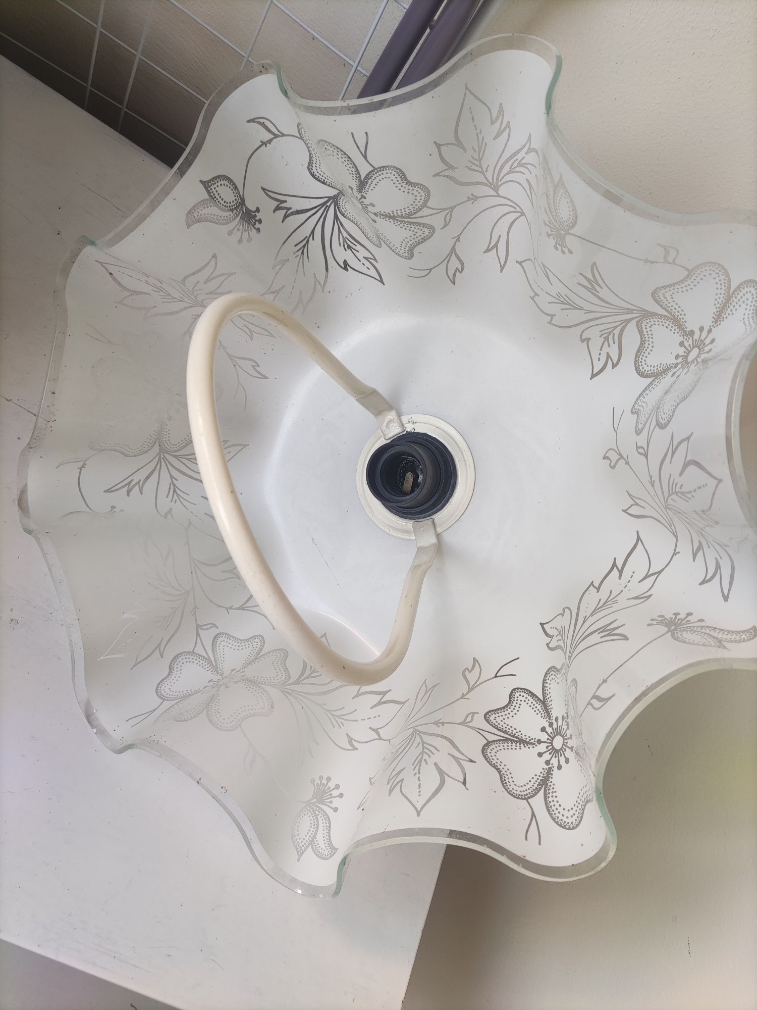 Lampa wisząca biała