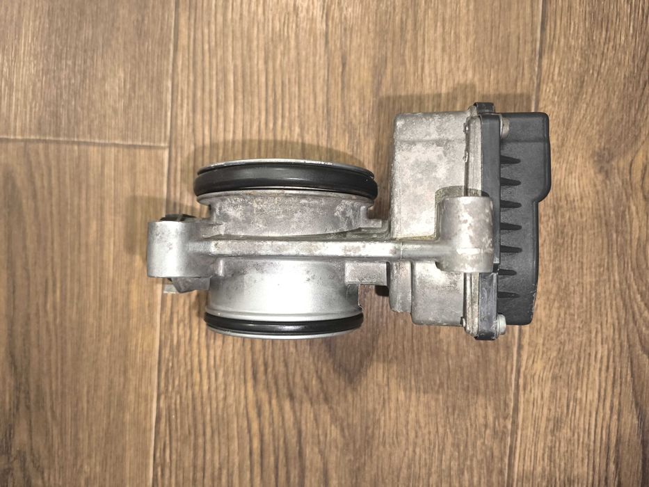 Дроссельная заслонка Рено Меган 2