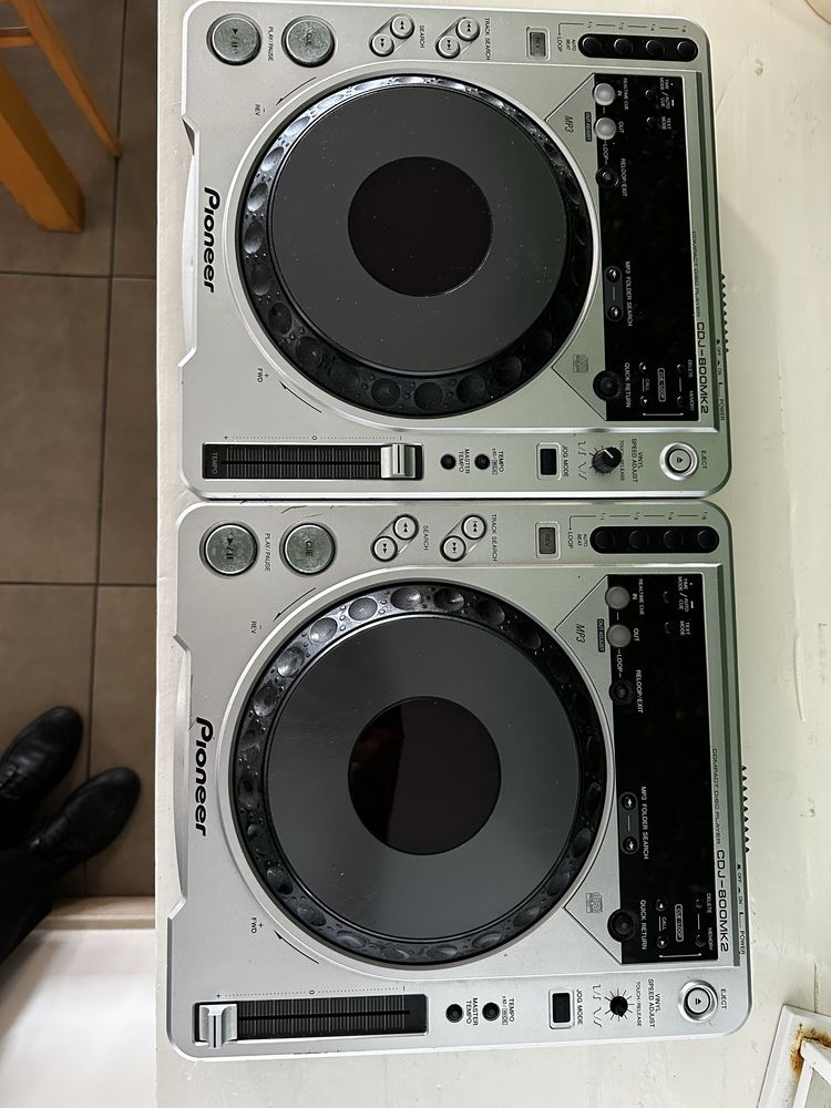 Pioner CDJ-800 MK2